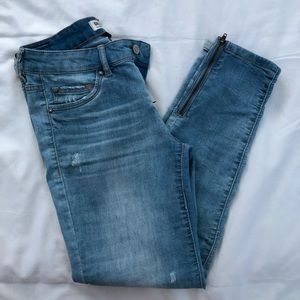 Light washed jeans